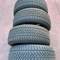 Gomme pneumatici invernati 225 50 R17