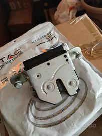 chiusura portellone fiat 500