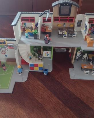 La grande scuola Playmobil + la palestra Playmobil