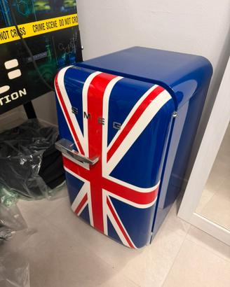 Frigorifero piccolo smeg 50x70 come nuovo