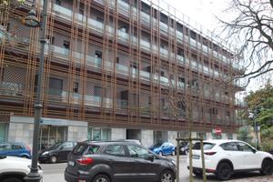 Locale commerciale vetrinato