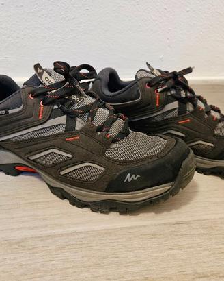 Scarpe trekking uomo Quechua MH100 grigie