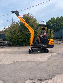 E300- ESCAVATORE YANMAR B15