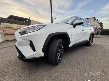 Toyota RAV4 - garanzia ufficiale
