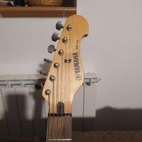 CHITARRA ELETTRICA YAMAHA EG 112  CON AMPLIFICATO