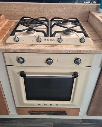 Trittico Cucina SMEG Victoria Panna