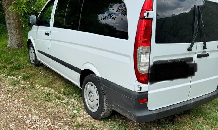 Furgone mercedes Vito mixto