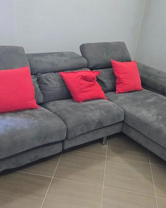 Divano Poltronesofà Angolare con Chaise Longue