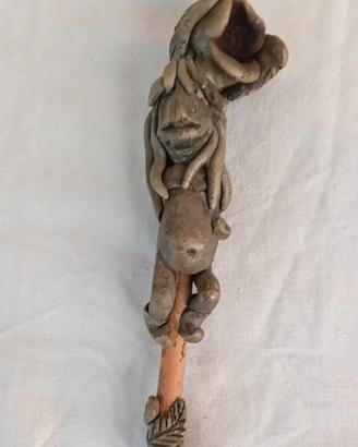 Pipa artigianale da collezione in argilla e bambù 