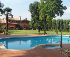 Villa a Feriole