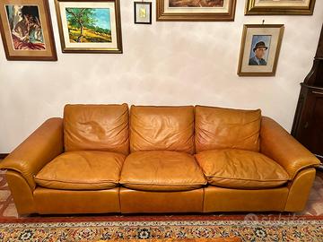 DIVANO MOLTENI CON POLTRONE