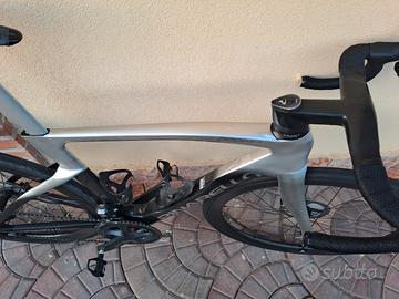 bici da corsa di2 ultegra 11v 
