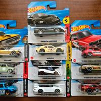 10 Hot Wheels sigillate