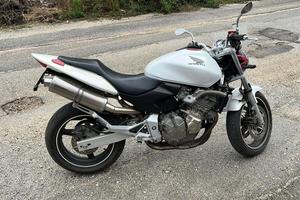 Honda hornet 600