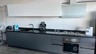 Cucina lineare Modello Clio - ALA CUCINE