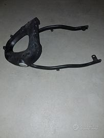 Givi MONOLOCK e telaietto per Yamaha FZ6/Fazer 600