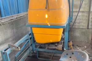 Botte per diserbo agricolo