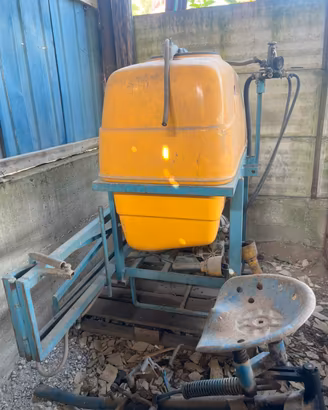 Botte per diserbo agricolo
