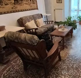 divano in legno + poltrona