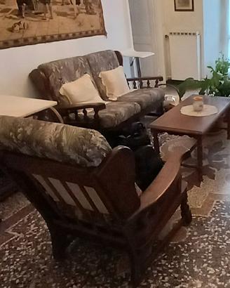 divano in legno + poltrona