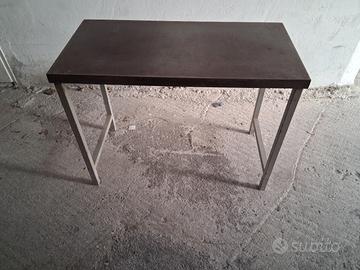 tavolo in ferro
