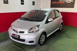 Toyota Aygo 1.0 12V VVT-i 5 porte Sol