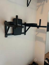 ATTREZZO FITNESS A PARETE