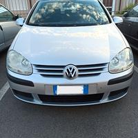 Volkswagen Golf serie 5 FSI 1.6 benzina