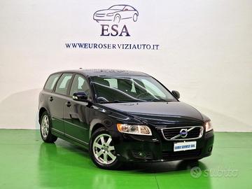 VOLVO V50 D2 POLAR
