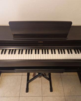 Pianoforte verticale