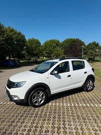 DACIA SANDERO STAPWAY