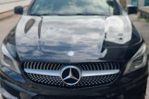 Auto Mercedes cla 220