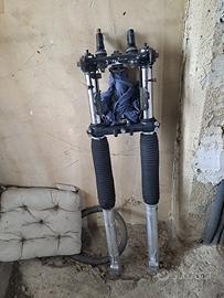 Lotto ricambi Suzuki dr 600 1985-90