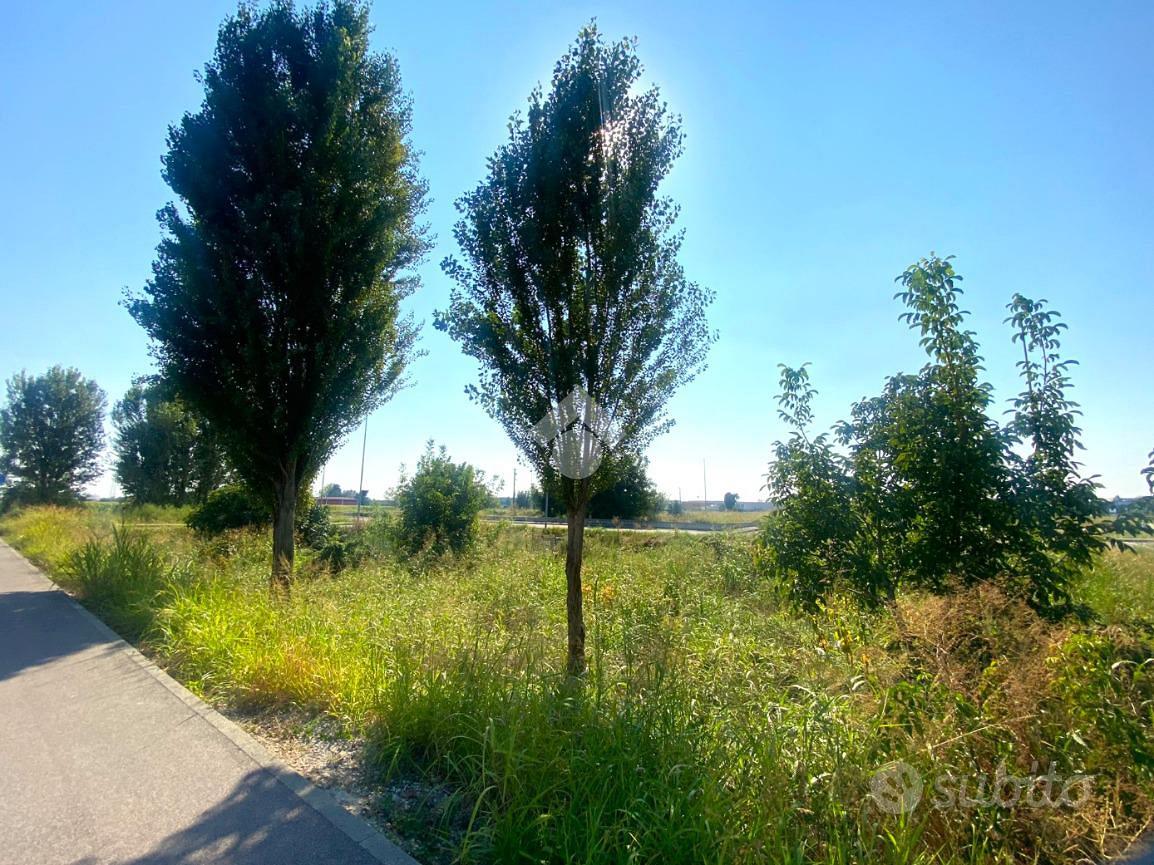 TER. RESIDENZIALE A PANDINO - Vista 4