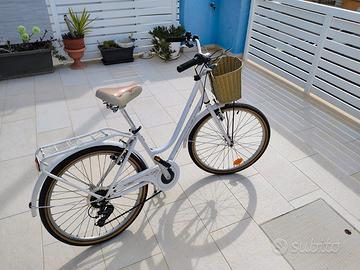 bicicletta femminile  da passeggio