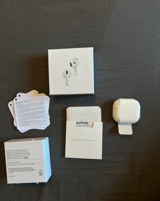 Air Pods4 com cancellazione del rumore attiva