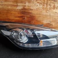 Kia Carens 2013-2019 faro dx con centralina 