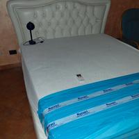 Matrimoniale testata imbottita capitonnè+materasso