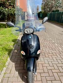 Vespa et4-gomme e sella nuove-38000km