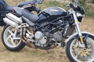 Ducati Monster S4R 996