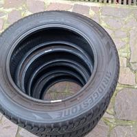 Pneumatici invernali Bridgestone Blizzak 205/60/16