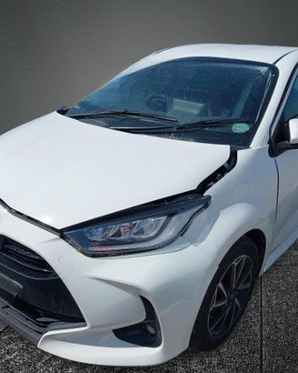 2024 TOYOTA YARIS Hybrid VVTi