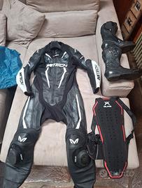 tuta intera moto