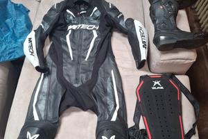 tuta intera moto