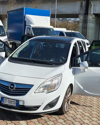 Opel Meriva 1.7 CDTI 130CV Cosmo