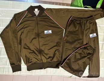 Tuta verde oliva Esercito Italiano