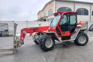 SOLLEVATORE TELESCOPICO MERLO P 38.14