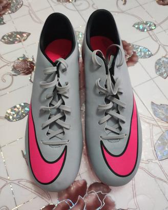 Scarpe calcetto n 42