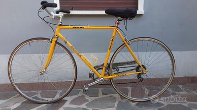 bicicletta da corsa Berma con cambio Campagnolo