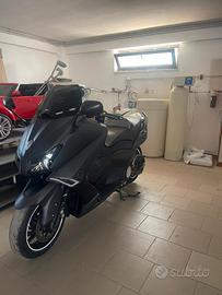 Yamaha T Max 530 - 2014
